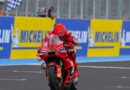 Marquez Rayakan Kemenangan ke-14 di Catalunya – Sang Adik Harus Tersingkir Akibat Kecelakaan!!